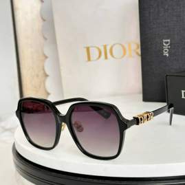 Picture of Dior Sunglasses _SKUfw79480091fw